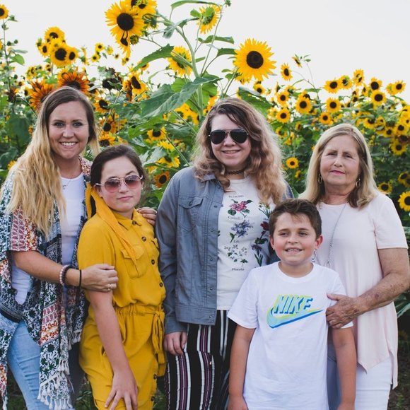 Meet your Posher, Patsy - Picture 1 of 1